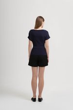 RACHAEL OFF SHOULDER TEE