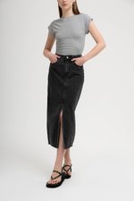 SADDIE DENIM MIDI SKIRT W SLIT