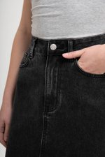 SADDIE DENIM MIDI SKIRT W SLIT