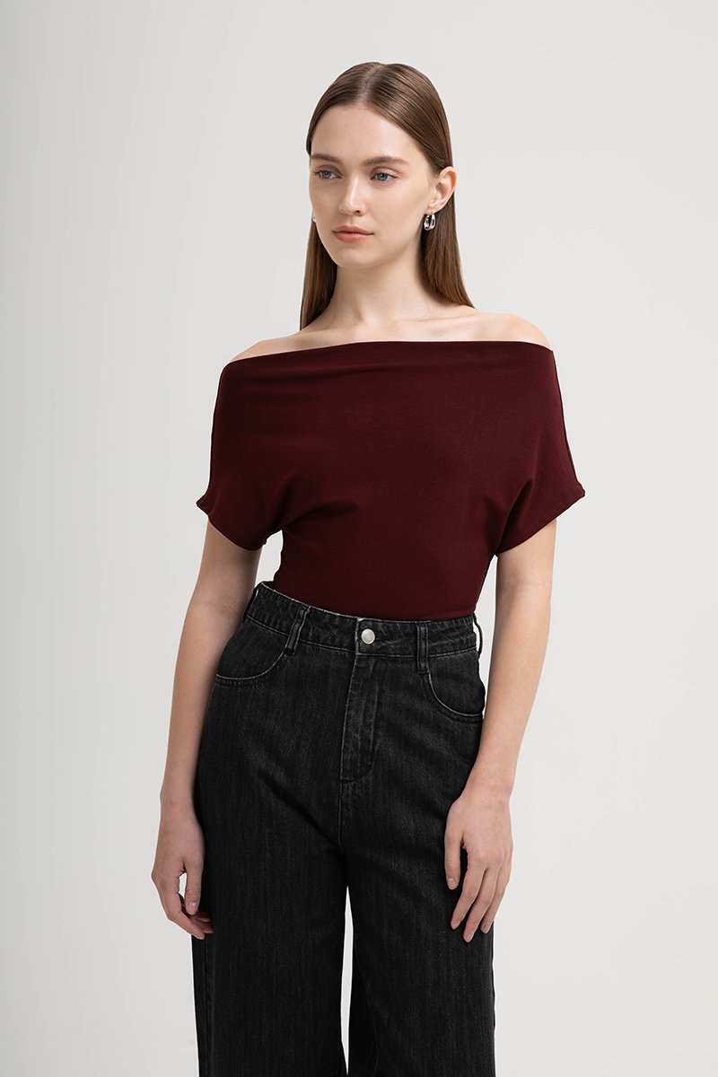 RACHAEL OFF SHOULDER TEE