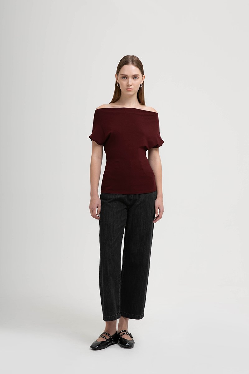 RACHAEL OFF SHOULDER TEE