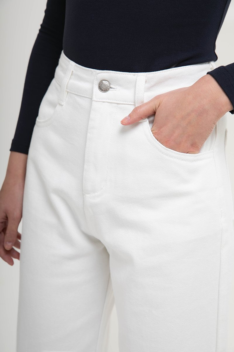 DAMARIS WIDE LEG DENIM JEANS (PETITE)