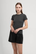 LEONE CREW NECK KNIT TOP