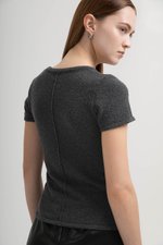 LEONE CREW NECK KNIT TOP