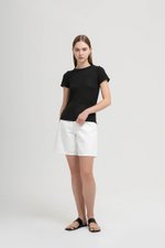 LEONE CREW NECK KNIT TOP