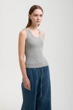 OLINA PADDED SCOOP NECK TANK TOP