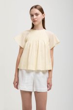 ESRA PIN TUCK FLUTTER SLEEVES TOP