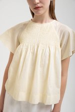 ESRA PIN TUCK FLUTTER SLEEVES TOP