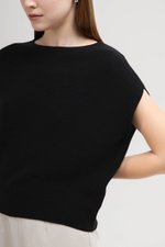 JANIE BATWING KNIT TOP