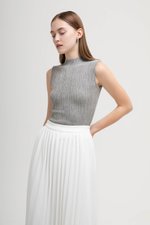 HELDA MOCK NECK KNIT TOP