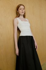 BETTY RUCHED MODAL TOP