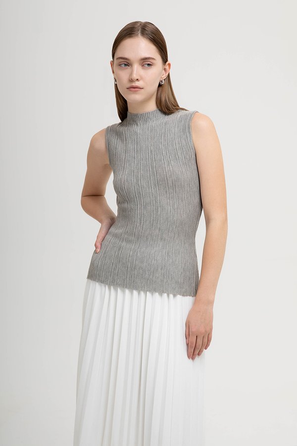 HELDA MOCK NECK KNIT TOP