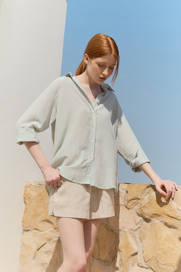 CLOUDLIGHT OVERSIZED SHEER SHIRT