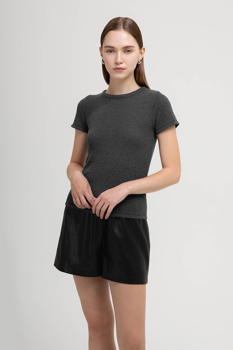 LEONE CREW NECK KNIT TOP