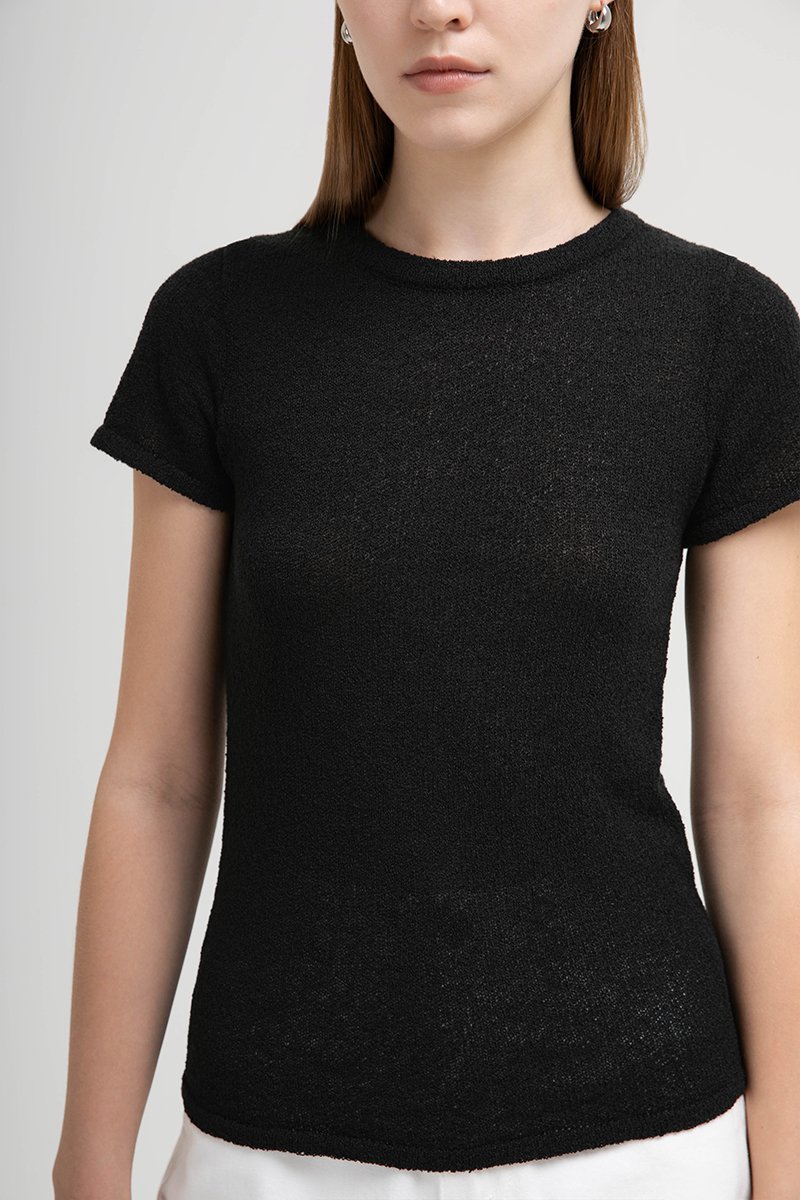 LEONE CREW NECK KNIT TOP