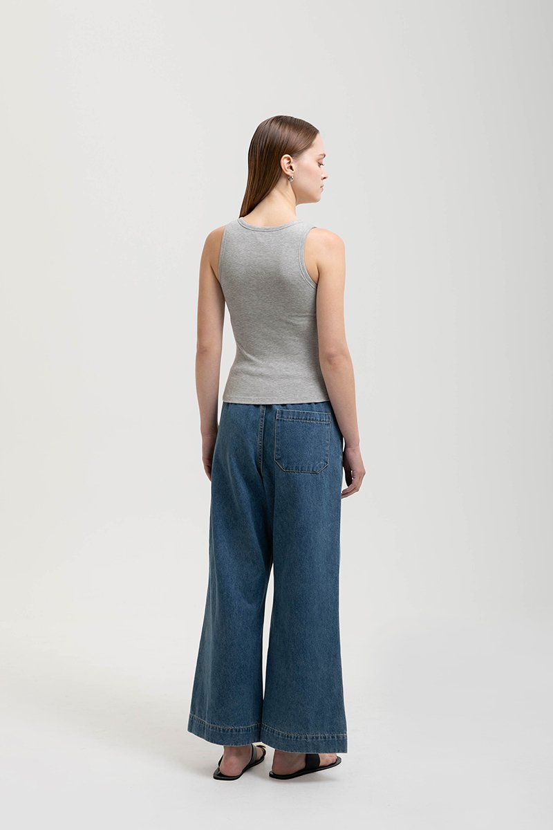 OLINA PADDED SCOOP NECK TANK TOP