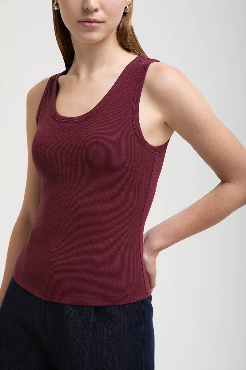 OLINA PADDED SCOOP NECK TANK TOP