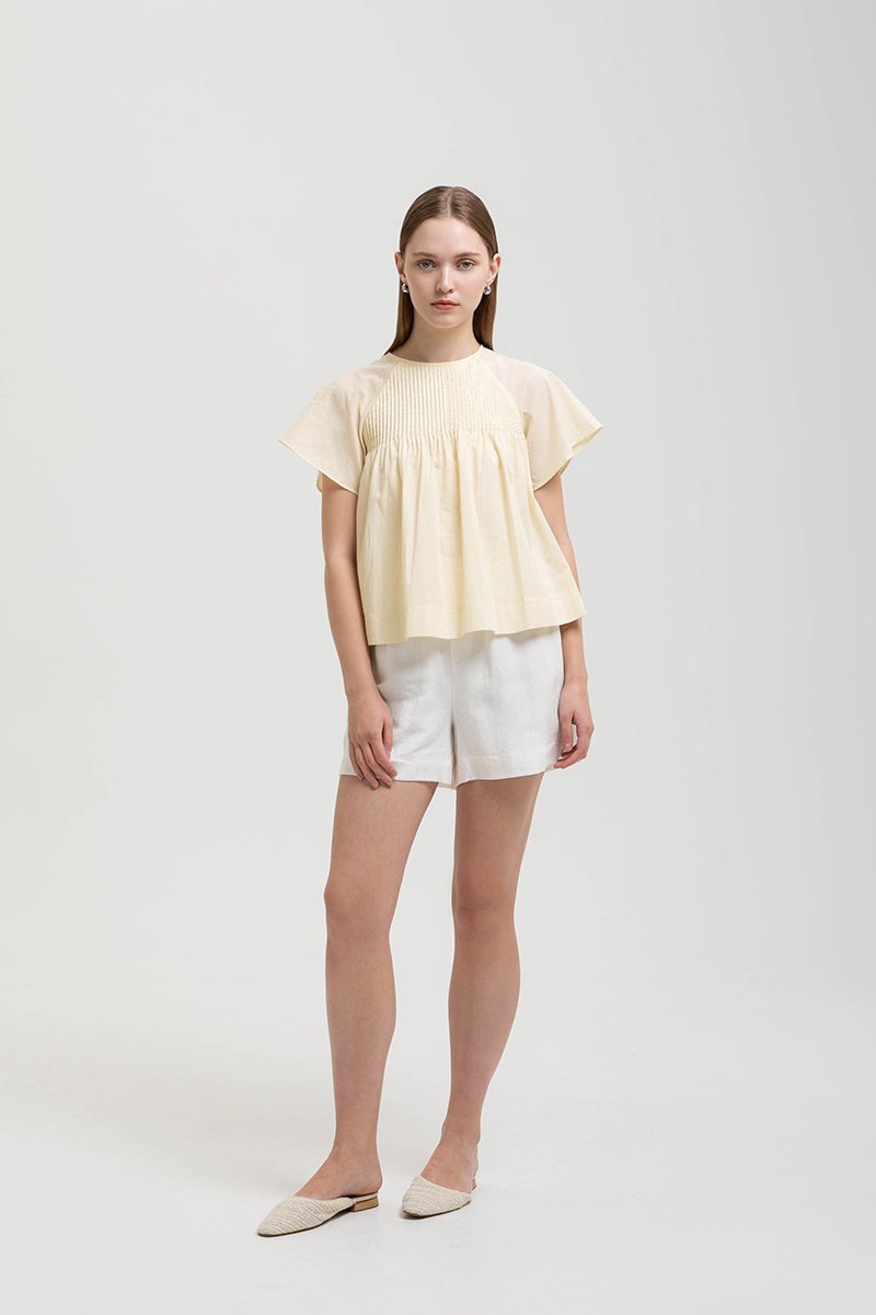 ESRA PIN TUCK FLUTTER SLEEVES TOP