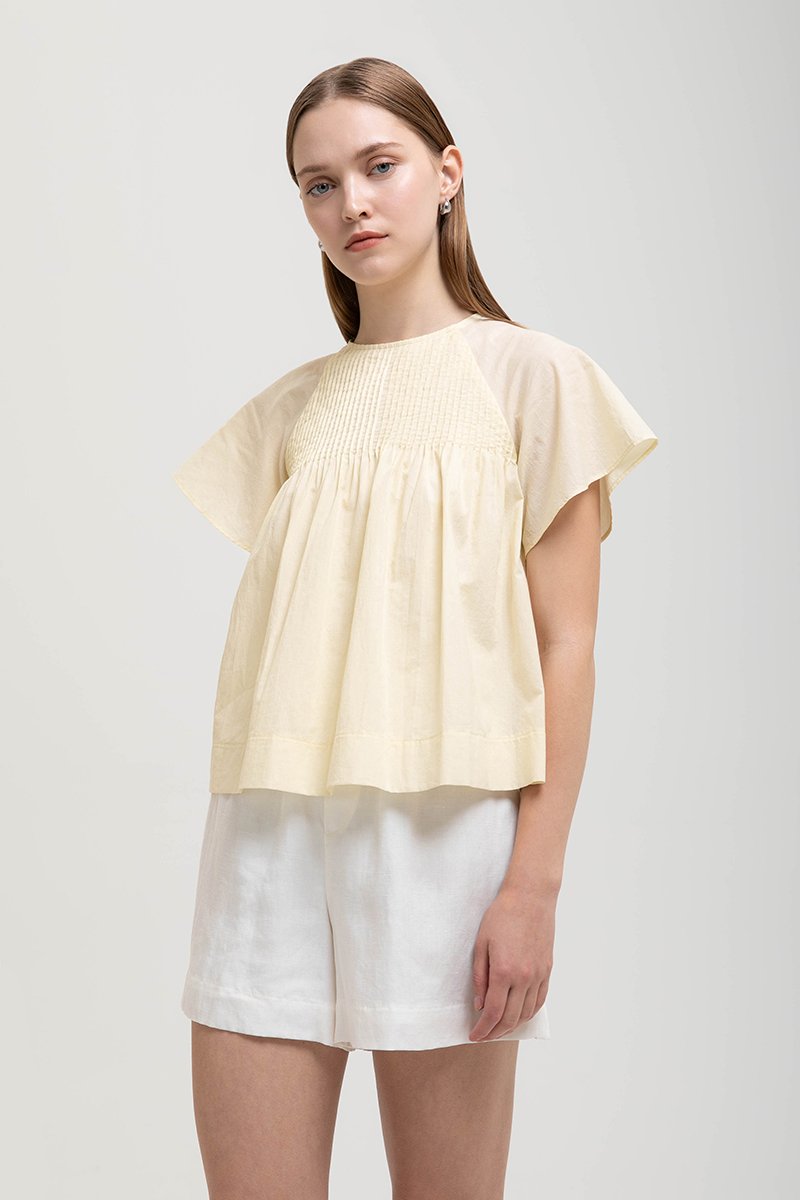 ESRA PIN TUCK FLUTTER SLEEVES TOP