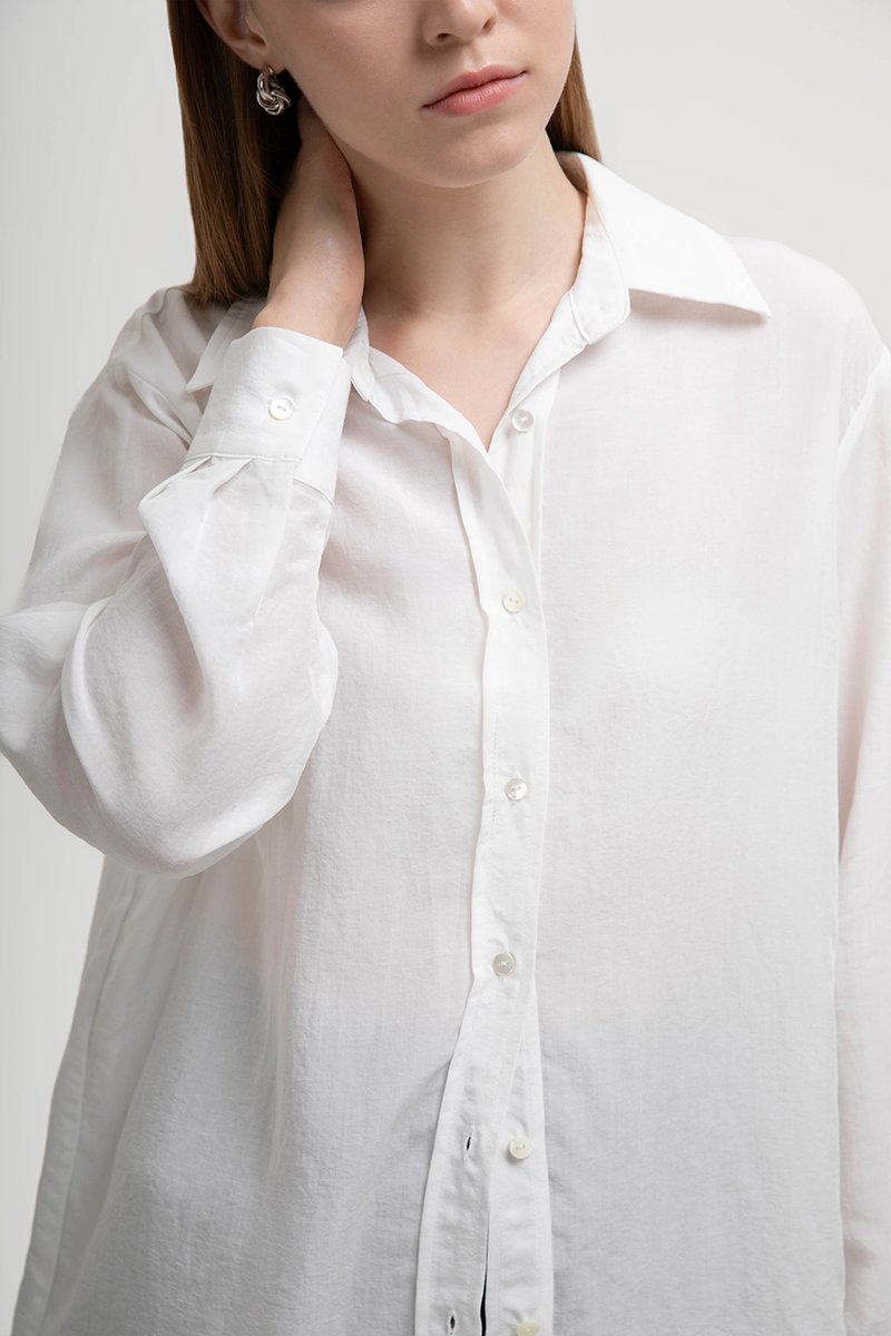 CLOUDLIGHT OVERSIZED SHIRT