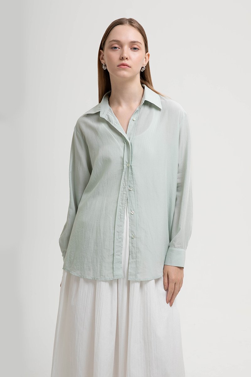 CLOUDLIGHT OVERSIZED SHIRT