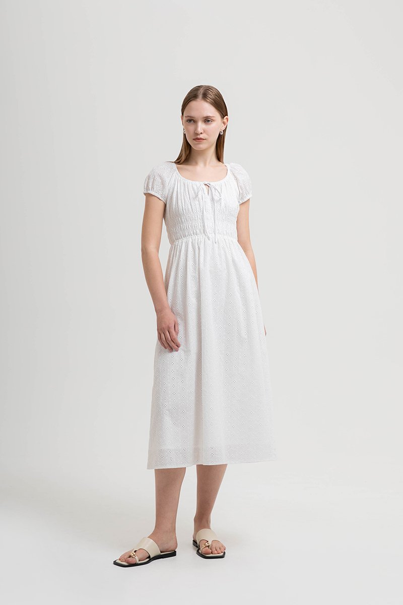 FLORETTE EYELET PUFF SLEEVES MIDI DRESS