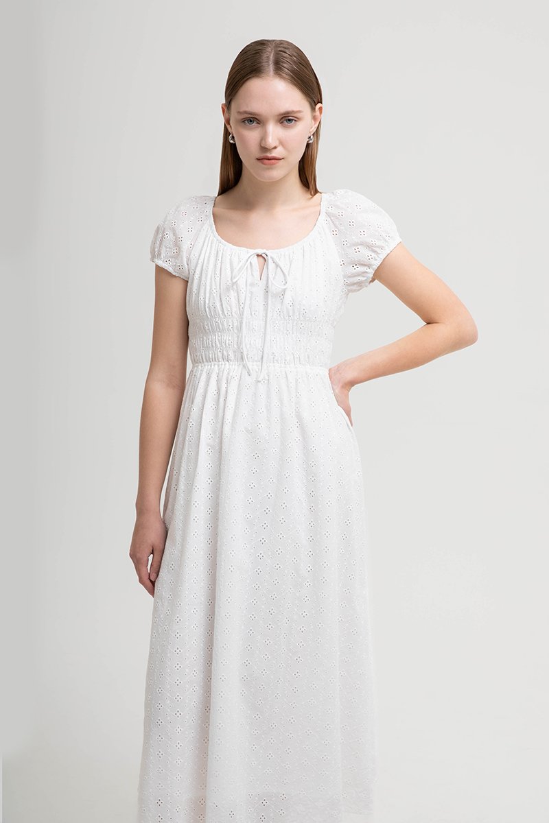 FLORETTE EYELET PUFF SLEEVES MIDI DRESS