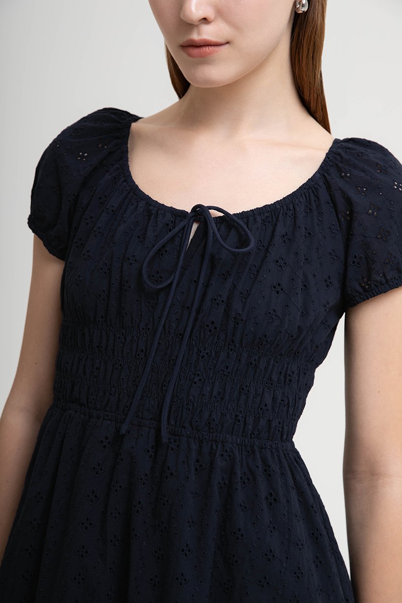 FLORETTE EYELET PUFF SLEEVES MIDI DRESS