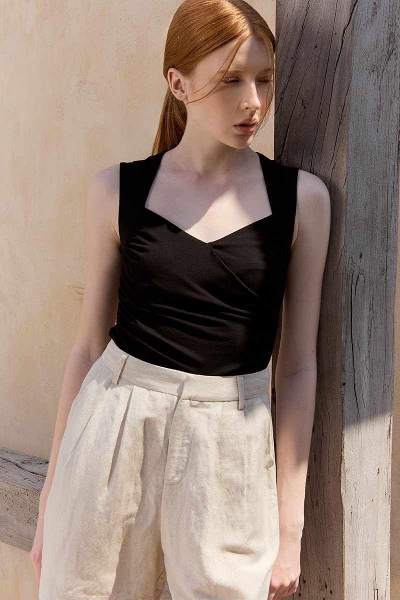 VALERIN SWEET HEART RUCHED TOP