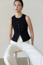 CLAIRE BUTTONDOWN RIBBED TANK TOP