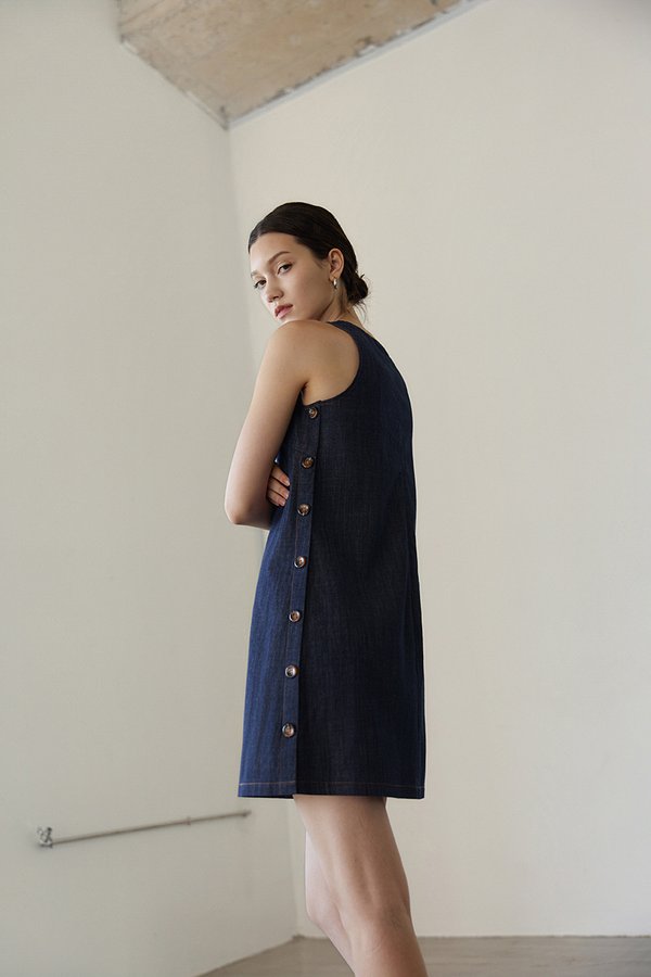 CLARA DENIM SHIFT DRESS W BUTTONS