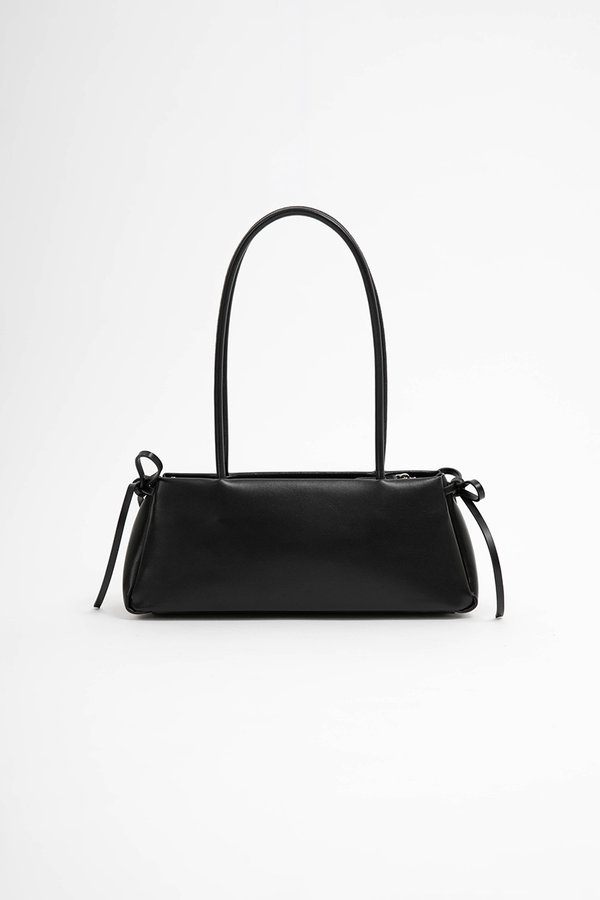 MARLA RIBBON TRAPEZE SHOULDER BAG