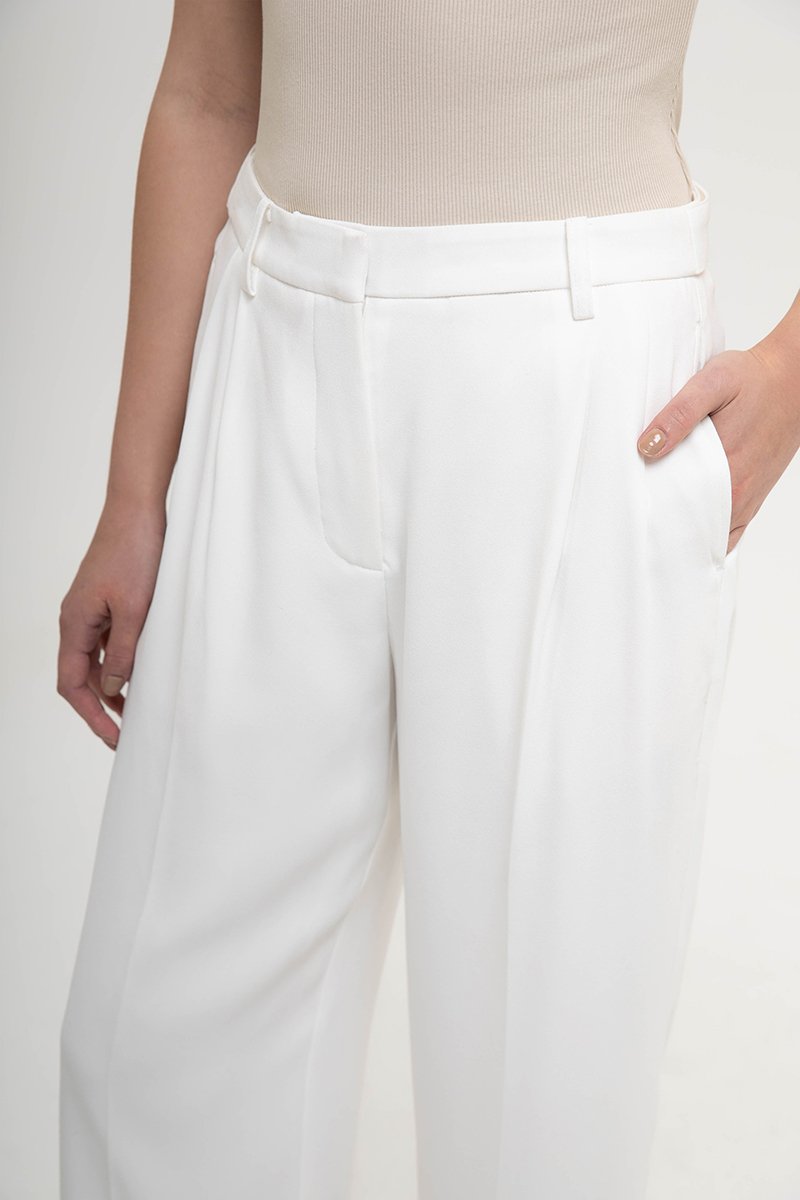 BLAKELY ADJUSTABLE WAIST WIDE LEG PANTS (PETITE)