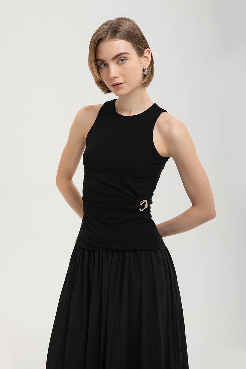 DANI MODAL TANK W/ DETACHABLE BROOCH