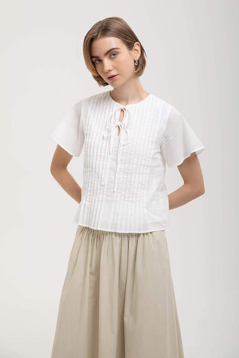 KARISSA PLEATED FLUTTER SLEEVE TOP