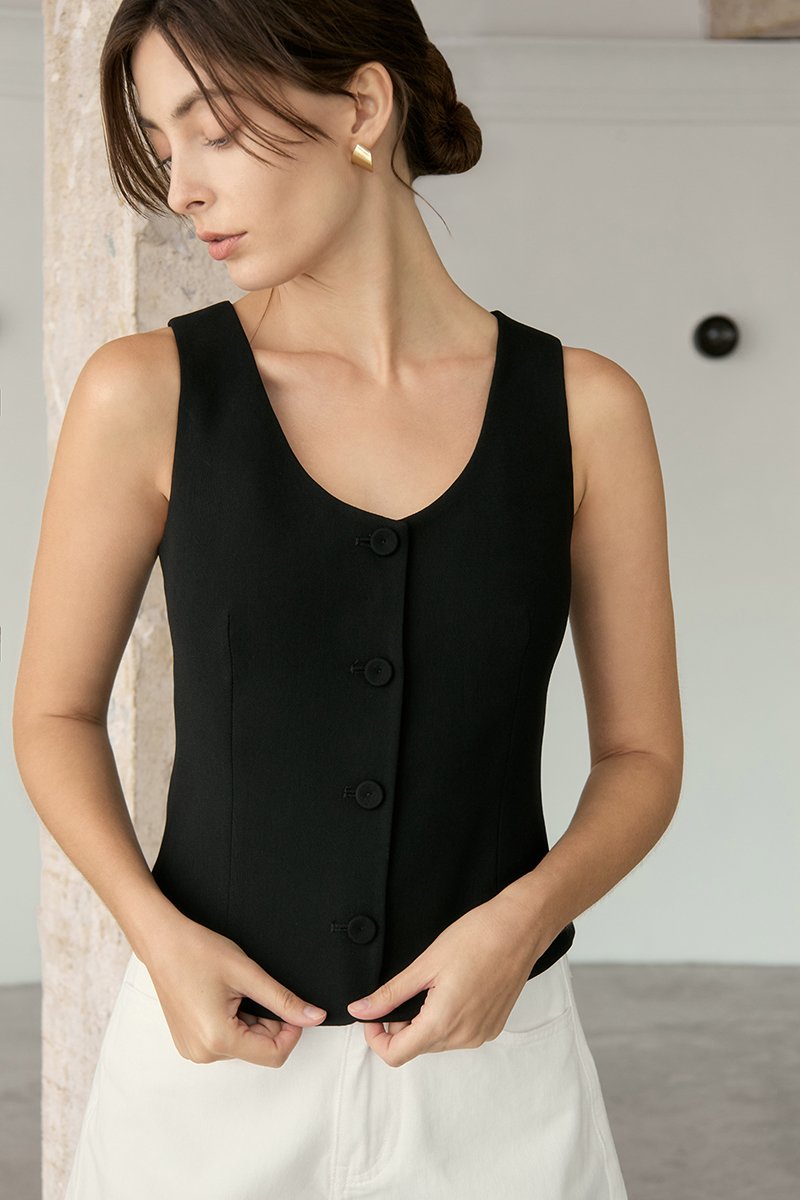 EMMA SCOOP NECK VEST TOP
