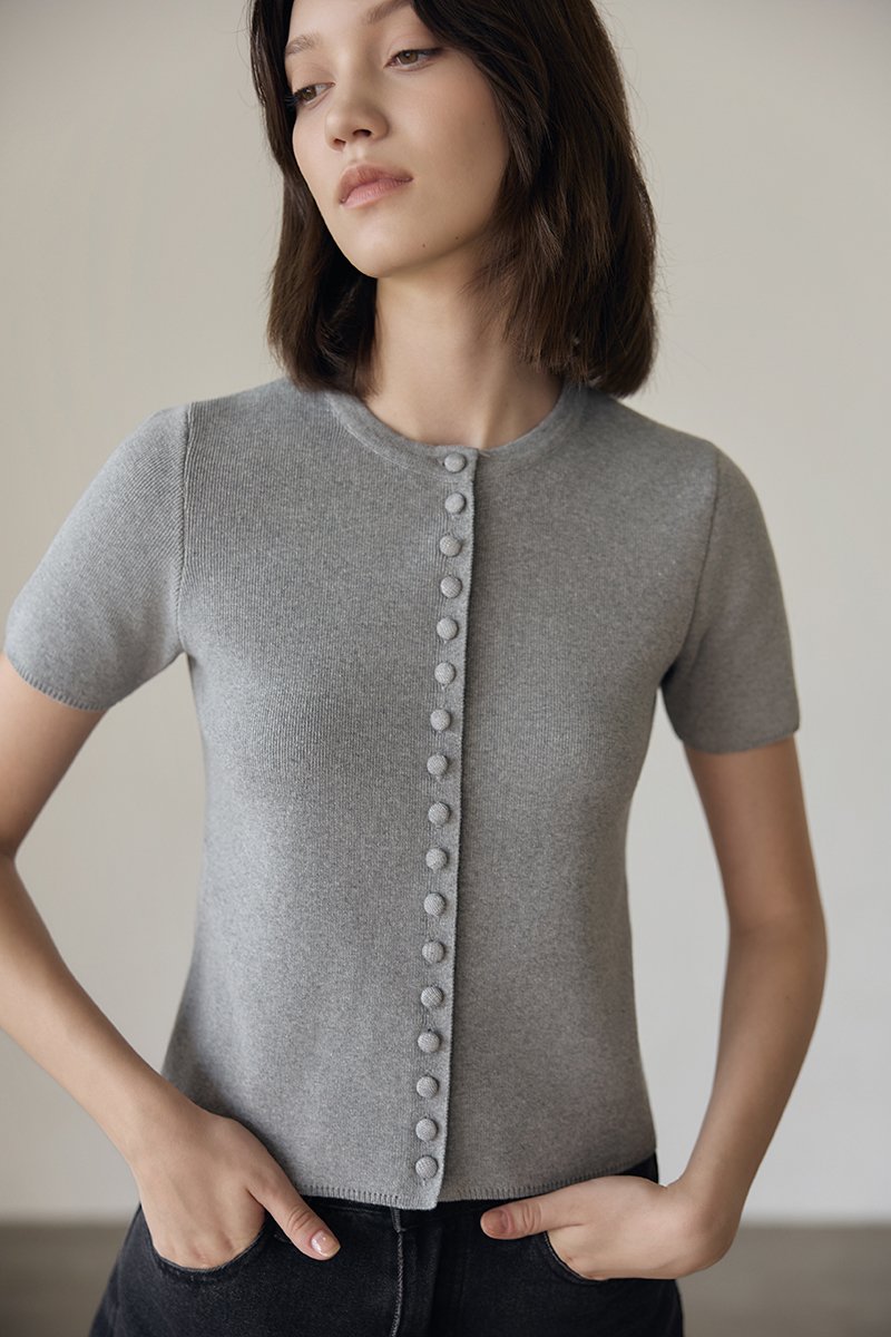 IVONNE BUTTONDOWN KNIT TOP