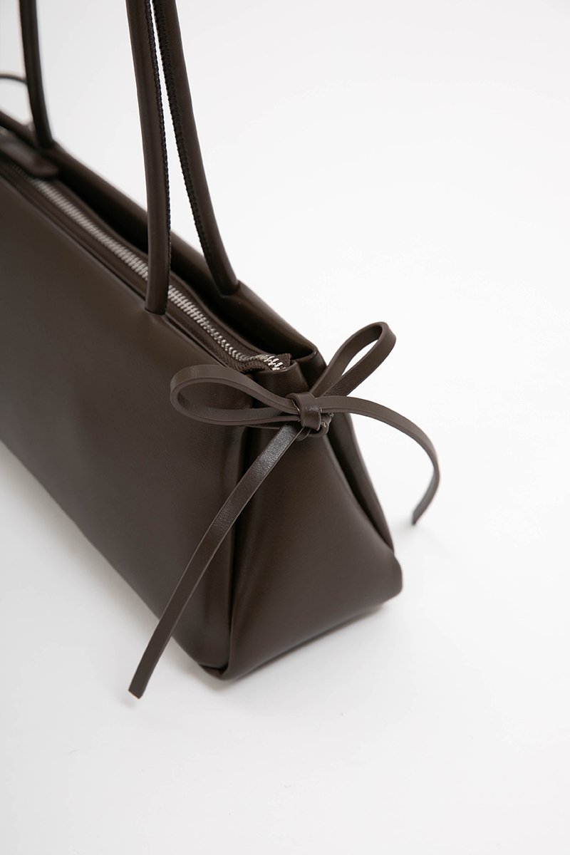 MARLA RIBBON TRAPEZE SHOULDER BAG