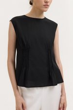 CARMINE SHEER TOP W CAMI