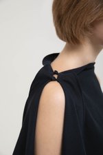 IMAYA DRAPED LINEN TOP