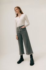 MARLON RAW HEM CROPPED JEANS