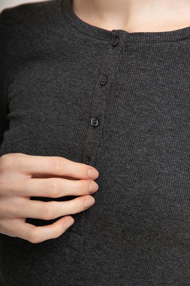 STACIA BUTTONDOWN LONGLINE RIBBED KNIT TOP