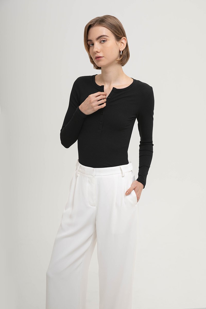 STACIA BUTTONDOWN LONGLINE RIBBED KNIT TOP