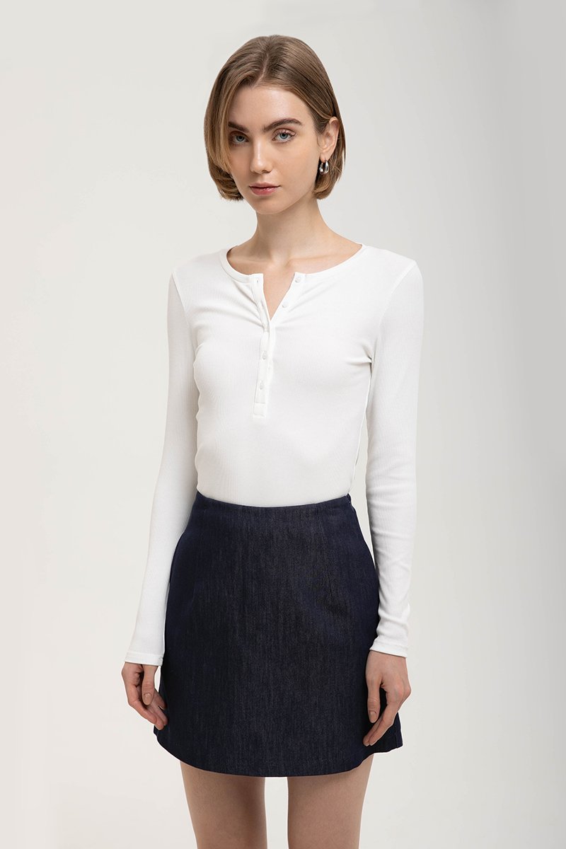 STACIA BUTTONDOWN LONGLINE RIBBED KNIT TOP