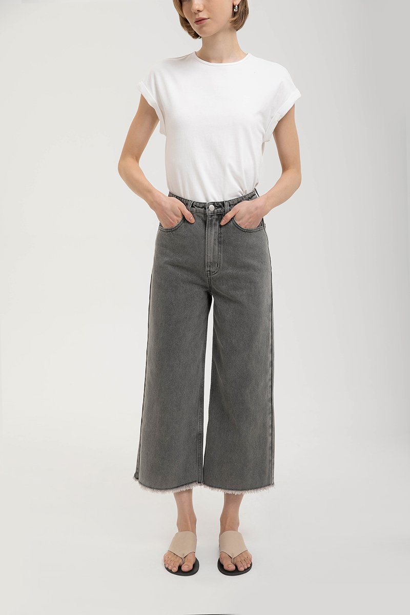 MARLON RAW HEM CROPPED JEANS