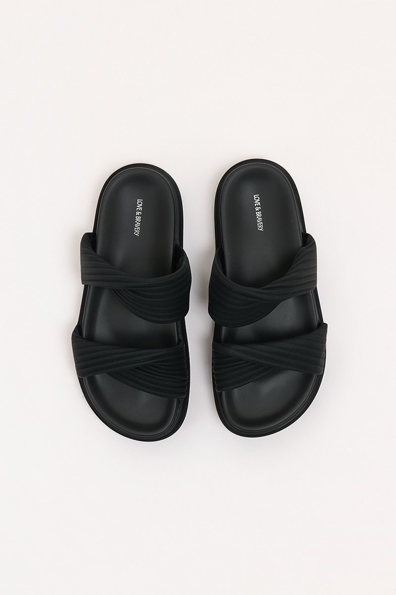 SHAUNA PLATFORM SLIDES