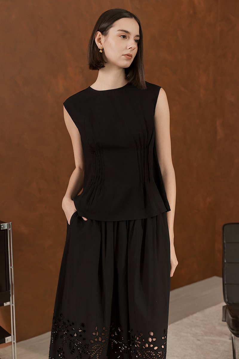 CARMINE SHEER TOP W CAMI