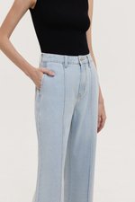 TERRY PIN TUCK WIDE LEG JEANS