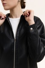 SAMPSON ZIPPED LEATHER JACKET