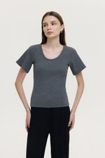 RISSA STRUCTURED RIBBED TEE